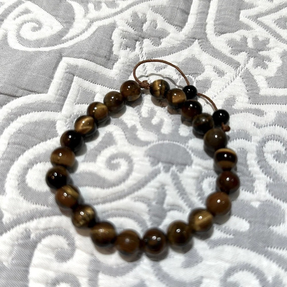Jewelry - Tiger Eye beads bracelet